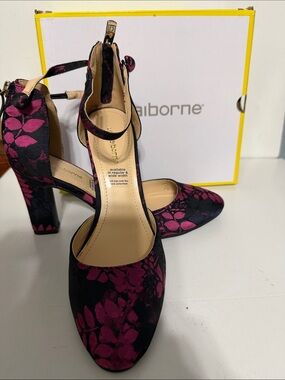 Liz Claiborne Black & Magenta Floral Ankle-Strap Pointed Heels